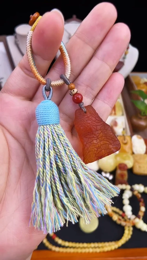 琥珀未镶嵌珠宝奇石柒月