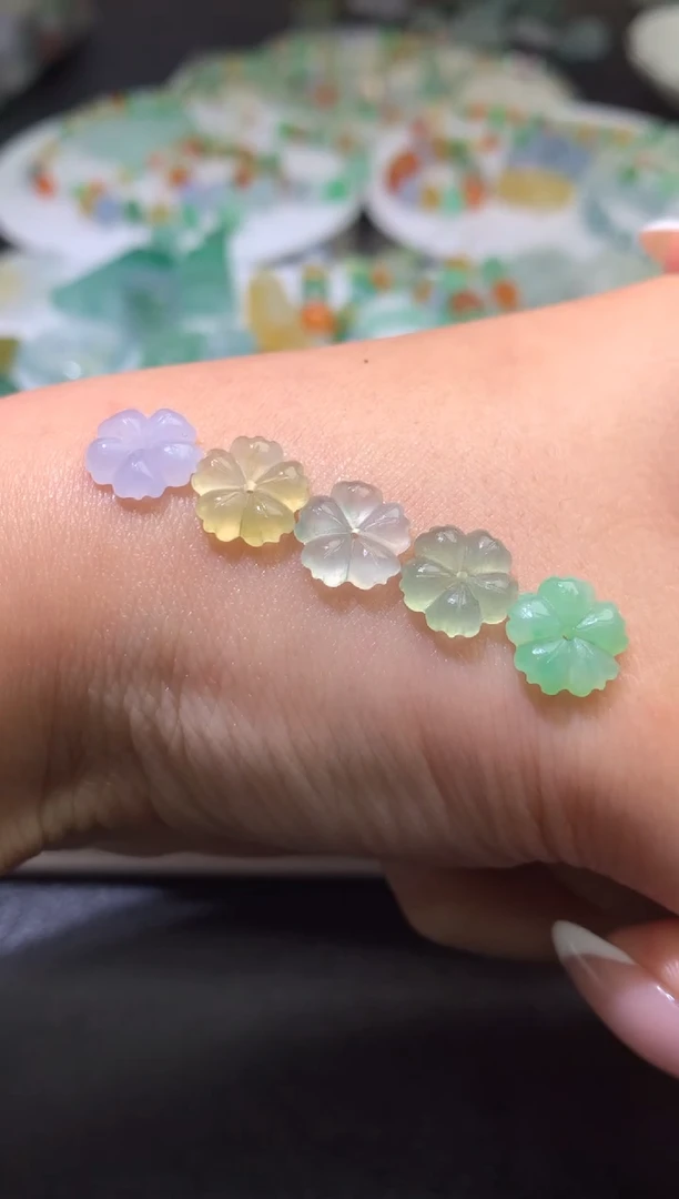 未镶嵌定制翡翠毛货 9.5-2.9