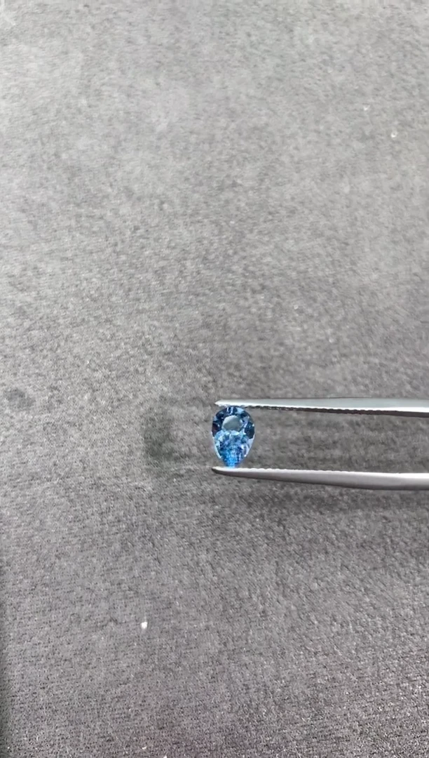 【闪购商品】海蓝宝石裸石未镶嵌a-236 0.59ct 超圣