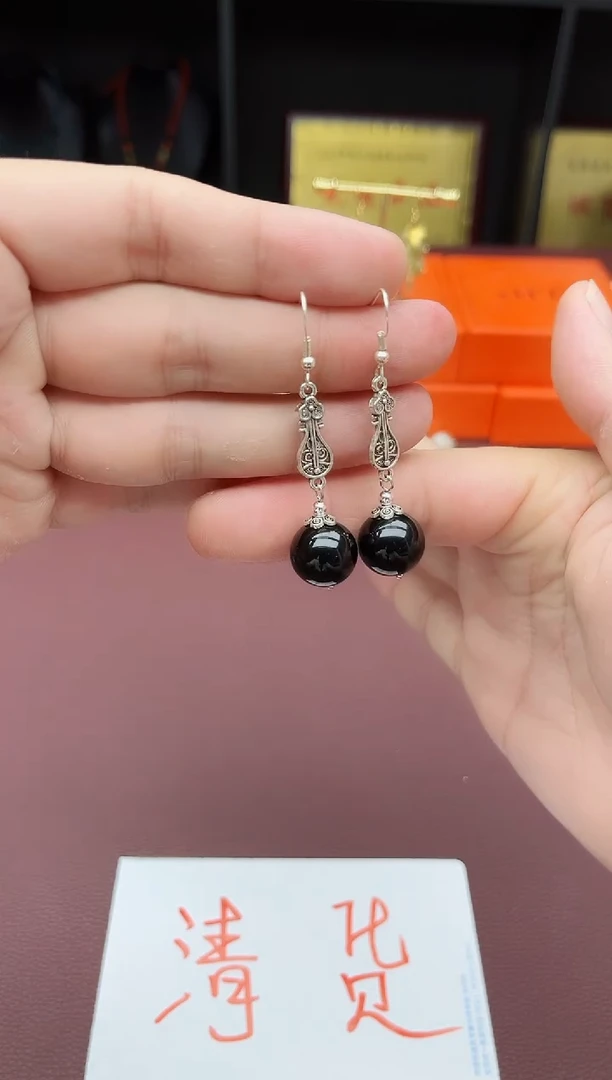 黑曜岩银S925镶嵌耳饰314000