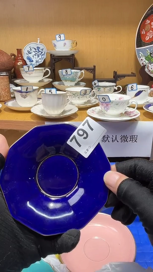 雨*子中古货品默认微瑕