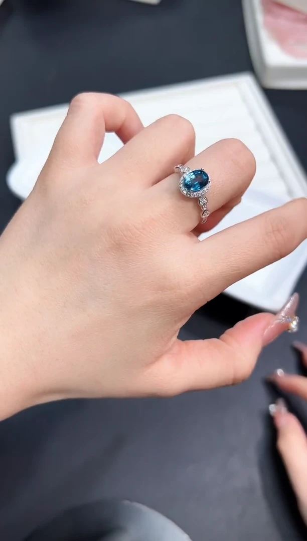 【闪购商品】托帕石戒指银S925镶嵌19t多样性发其一/1个