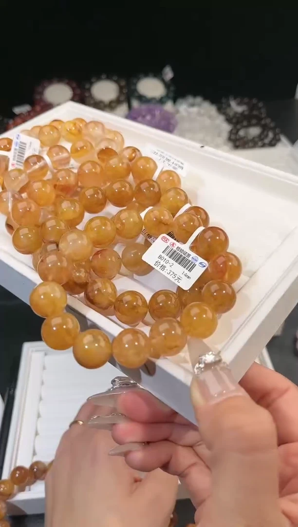 【闪购商品】水晶手链未镶嵌多样性发一黄胶花14mm