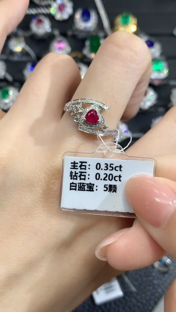 铂Pt950镶嵌戒指红宝石A99