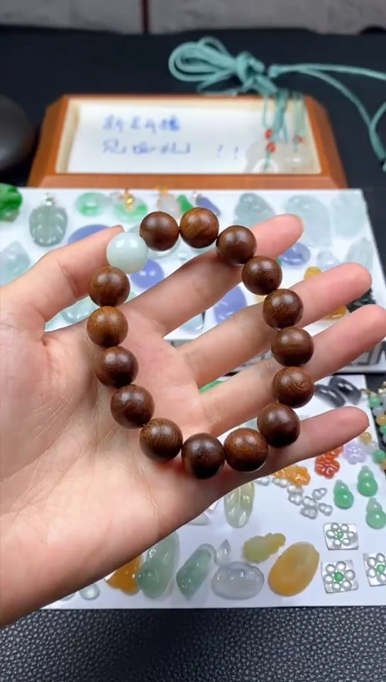 未镶嵌手串翡翠单珠手串  多样性发其一