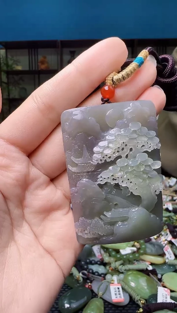 颈饰未镶嵌和田玉1