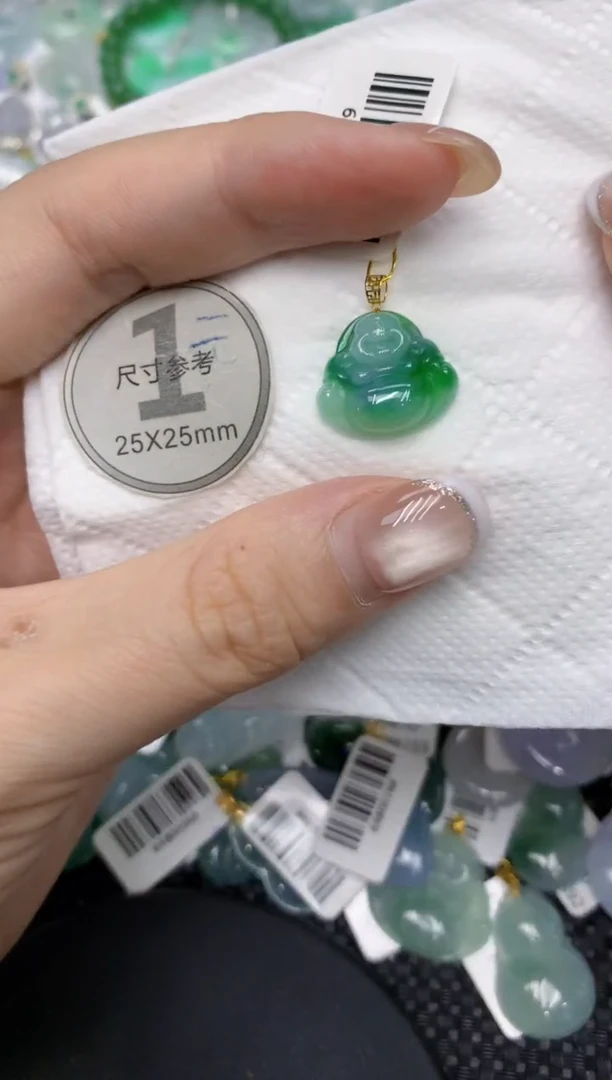 颈饰18K金镶嵌翡翠11111111