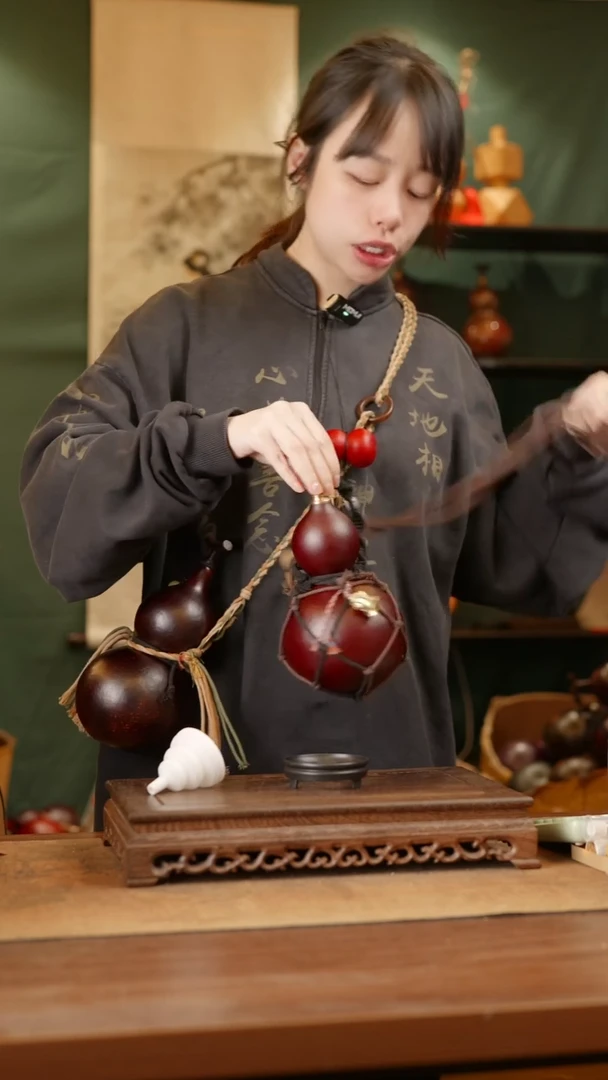 156号精品天然大漆酒葫芦一物一拍~