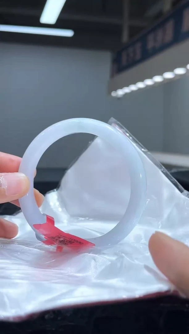 未镶嵌手镯翡翠12