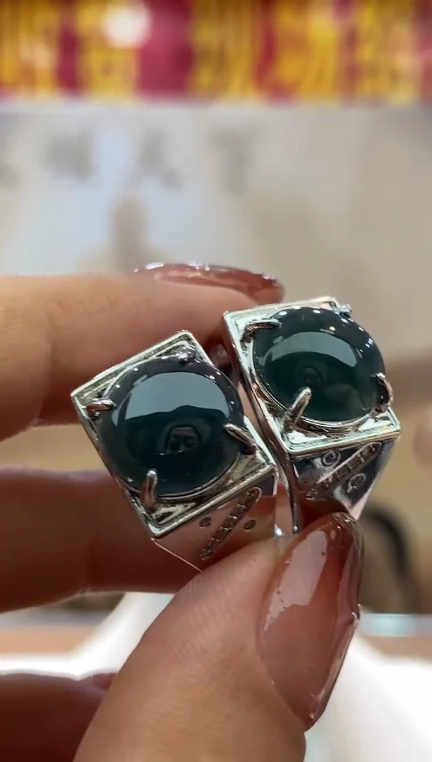 【闪购商品】翡翠戒指未镶嵌多样性发货【只发一件】*q12
