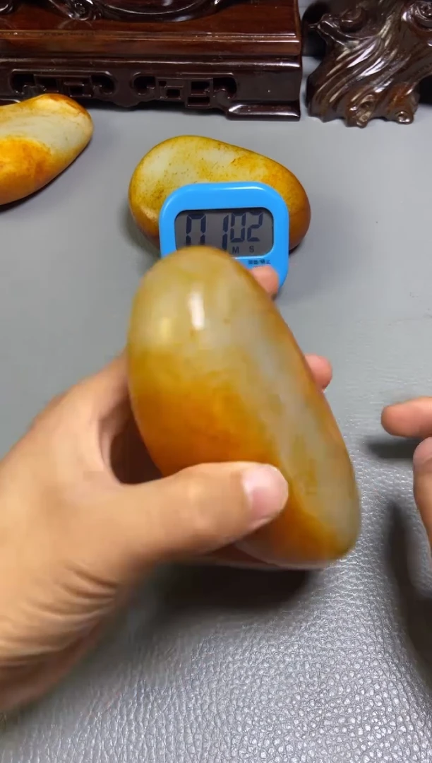 未镶嵌和田玉把件刘****.1
