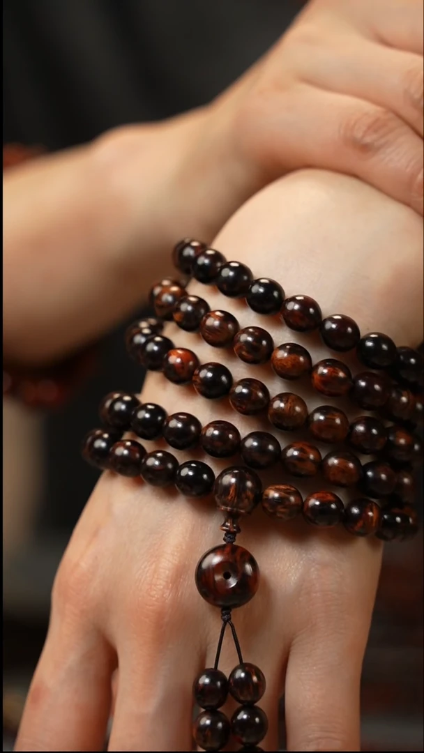 【闪购商品】降真香手串/手链红降8x8x108颗枣珠