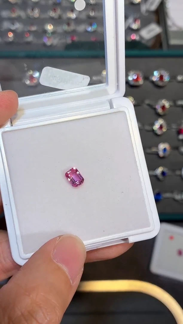 裸石彩色蓝宝石未镶嵌【闪购】1.23ct/同步展会价