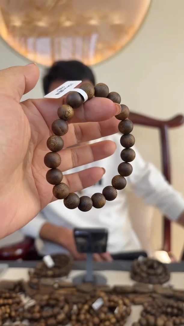 沉香手串卡1.0/9克乌身圆叶多样性发货一条