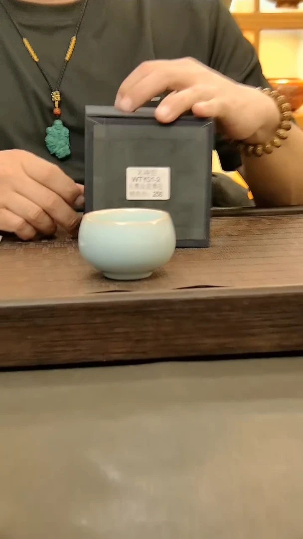 茶盏470=.。。。。。。。。