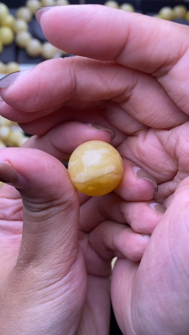 裸石琥珀未镶嵌大小姐珠宝62