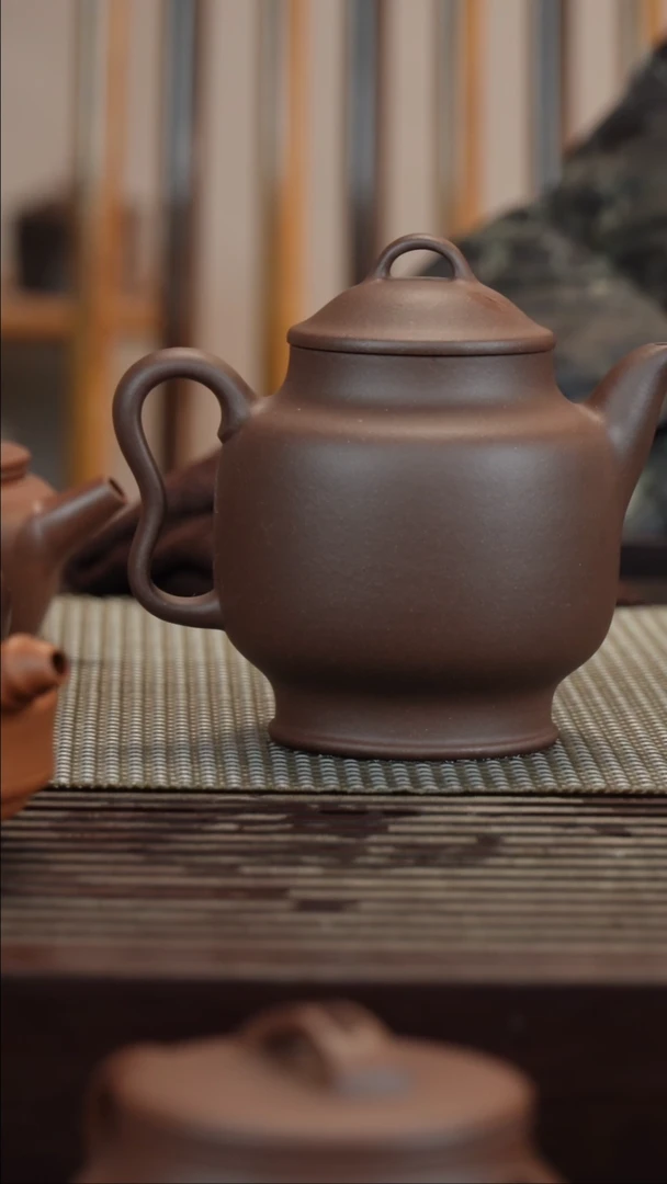 【闪购商品】紫砂茶壶紫泥高及直半手工280CC