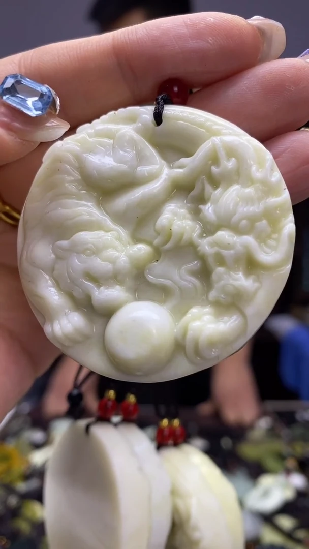 未镶嵌岫玉挂件单品发一