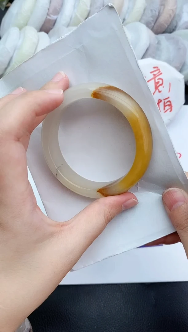 未镶嵌手镯石英质玉瑕疵303+57/58