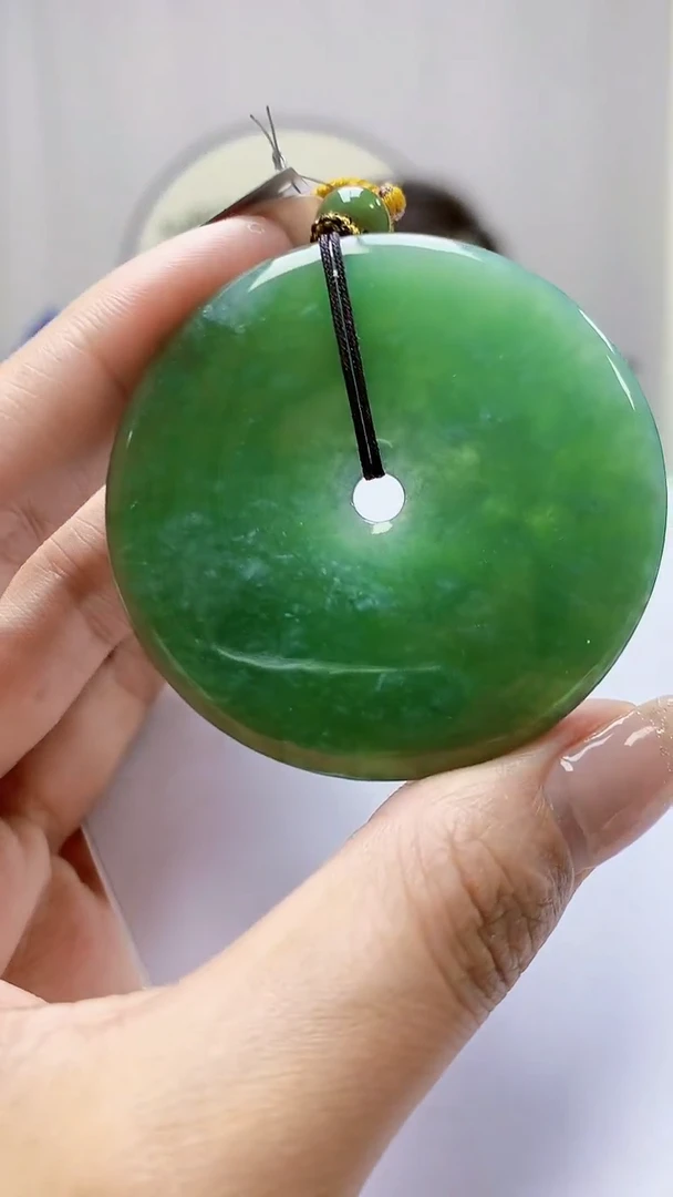 未镶嵌定制翡翠5160MM-毛货挂件25