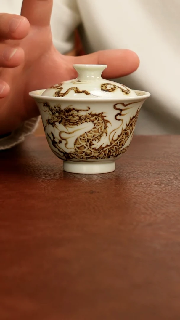 陶瓷新号开播，宠粉节奏