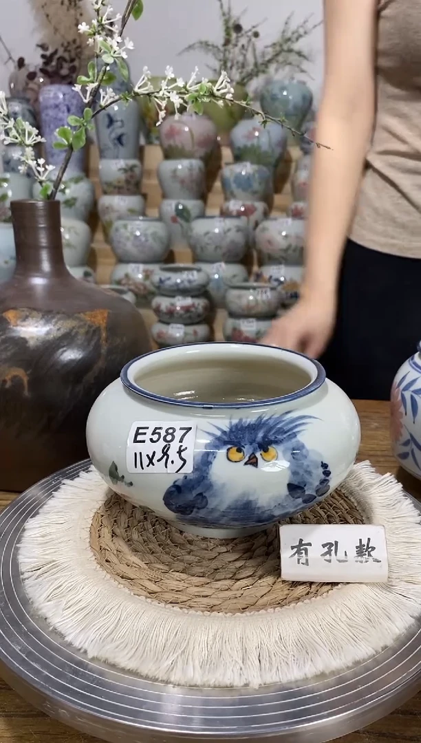 景德镇瓷韵手绘陶瓷花盆   587