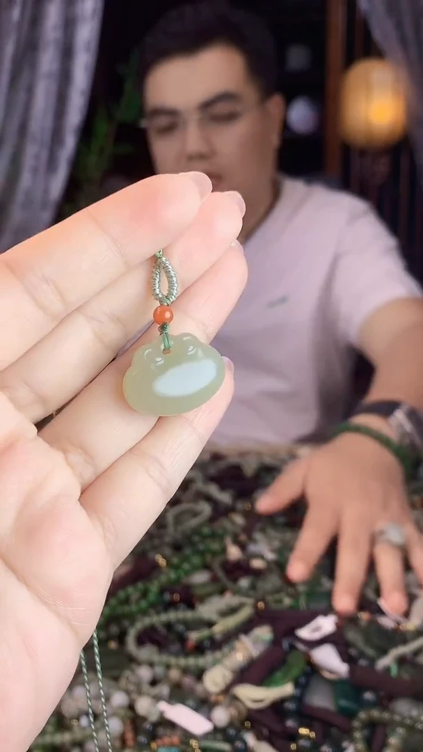 和田玉未镶嵌挂件多样性发货拍一发一