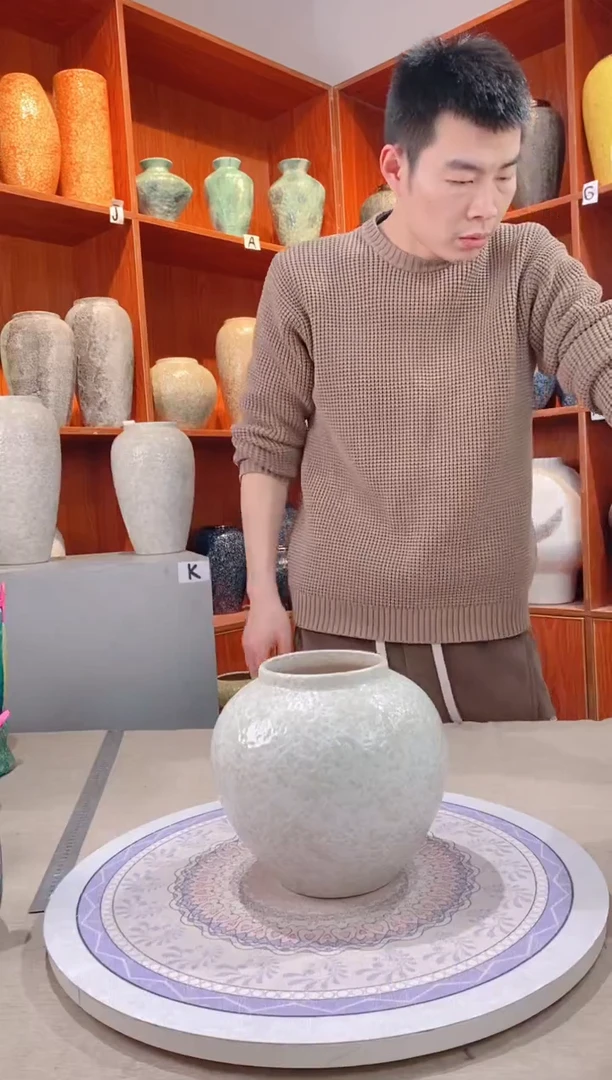 【闪购商品】瓶  陶瓷花瓶 无花 茶白 小号