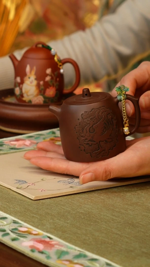 宜兴原矿手工紫砂壶