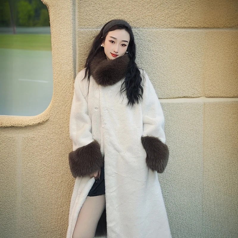 主播推荐2025福利新年简约风高定版毛毛外套（长）646