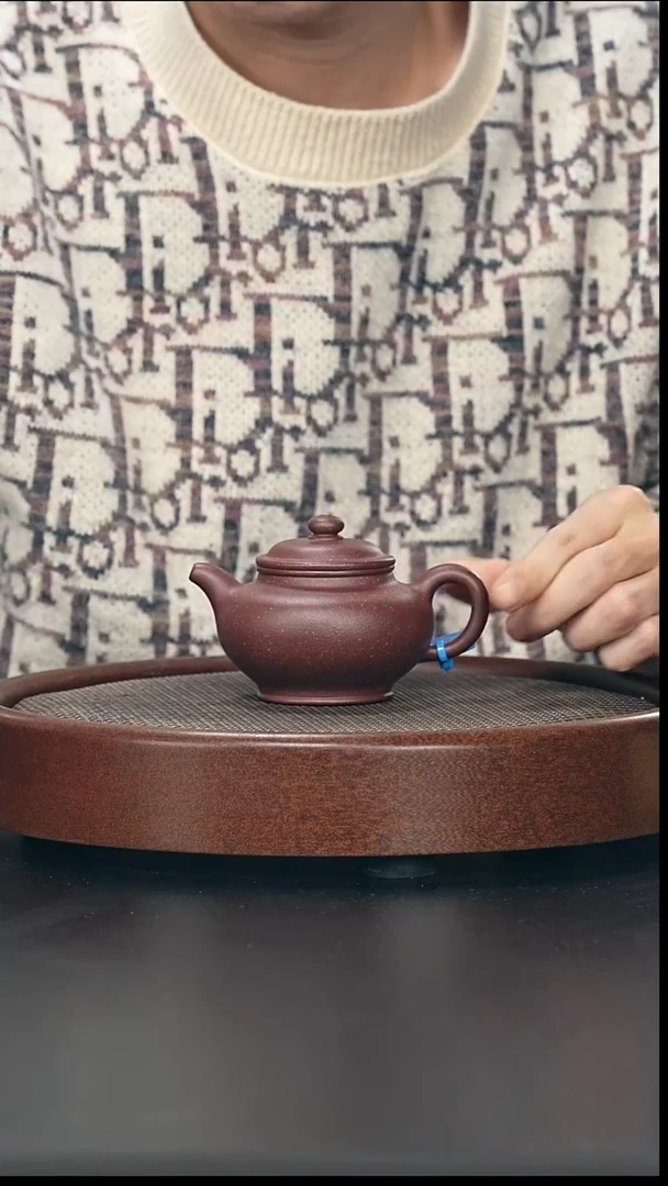 茶壶紫砂掇只-紫玉金砂-全手工微微瑕-180cc