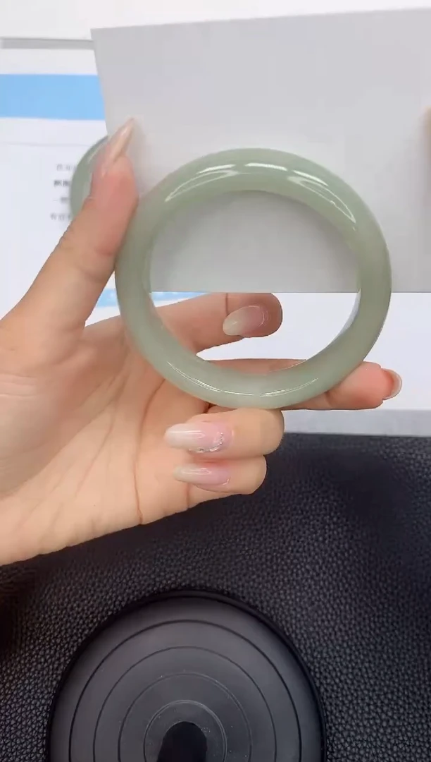 石英质玉手镯未镶嵌241-58.3