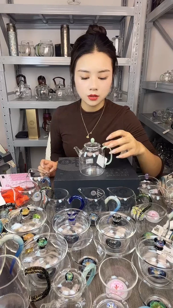 禾器  宴臣壶浅玉色