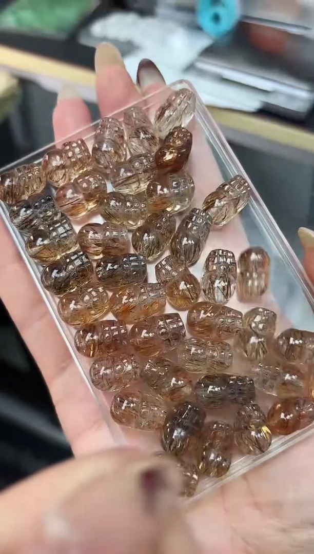 【闪购商品】水晶手串未镶嵌F32黑金超貔貅一个宽卡约10