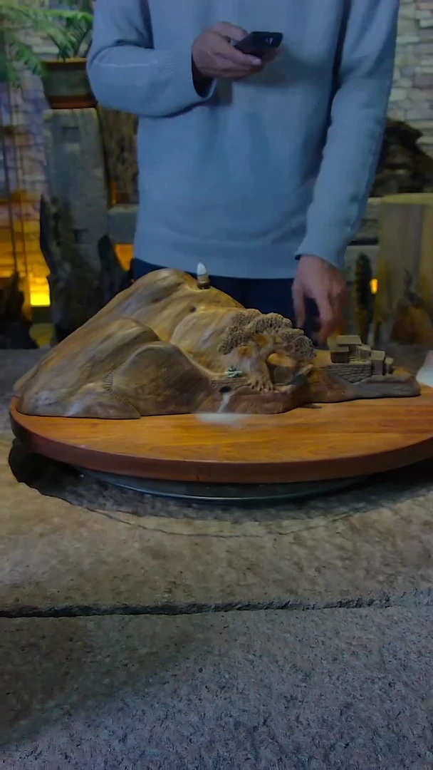 木57*19*17金丝楠木山水摆件