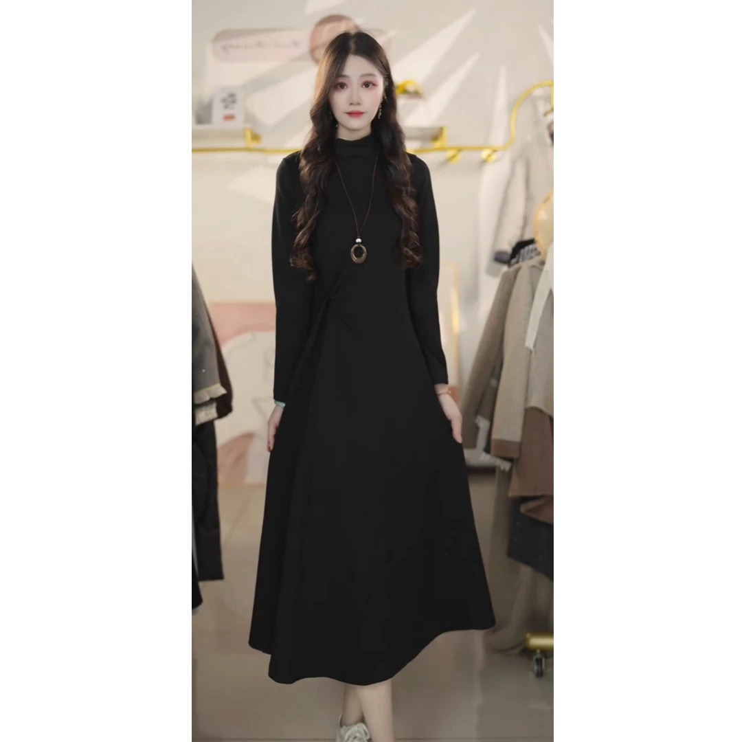 气质收腰打底连衣裙女2025秋冬新款洋气半高领显瘦中长裙Y541216