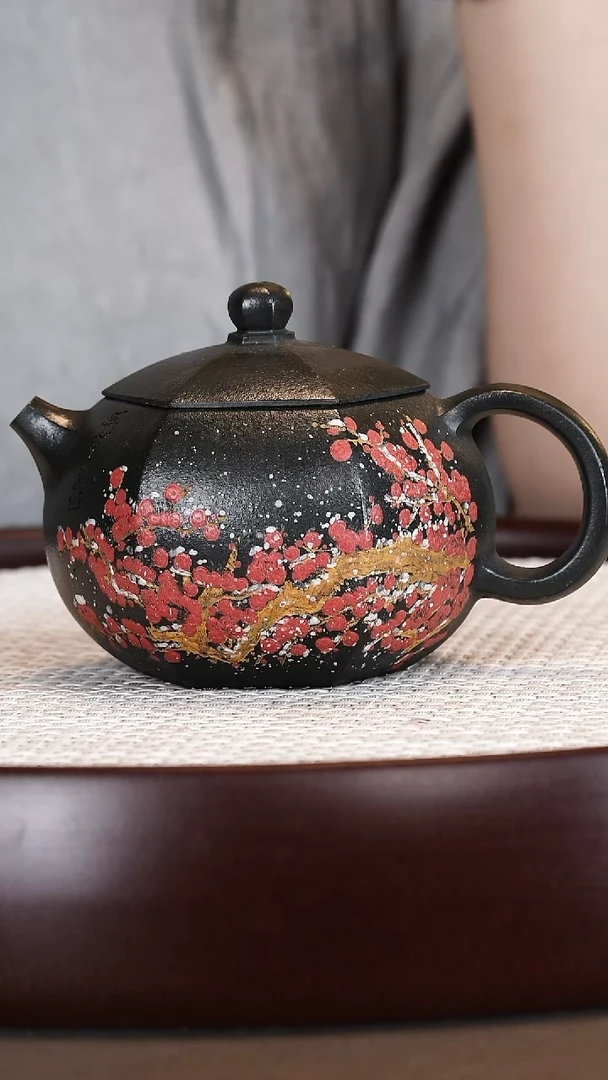 茶壶紫砂吴顺华/君子兰/六方西施/200cc