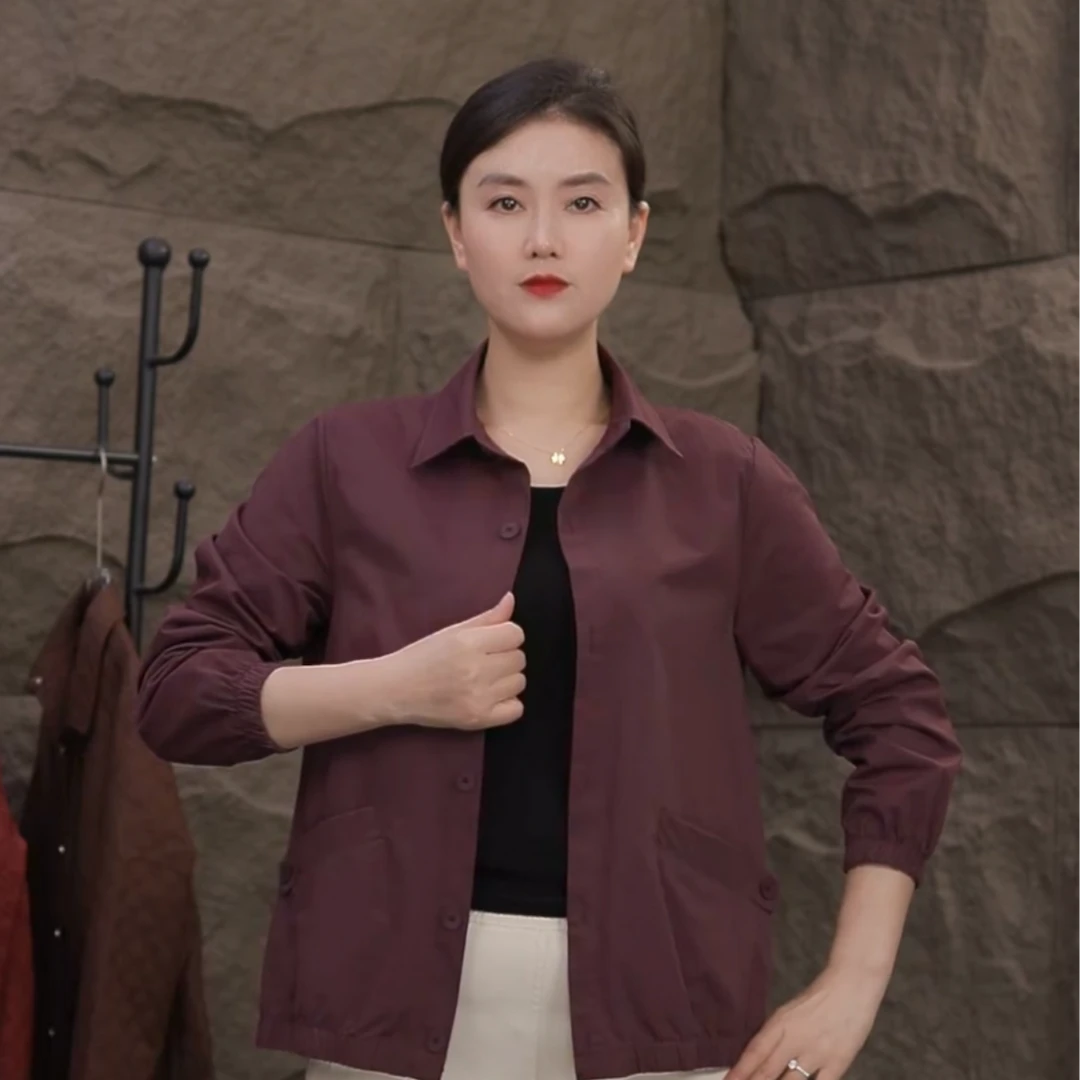 方齐欣服饰早秋薄款气质衬衫外套短款纯色翻领上衣宽松休闲妈妈装