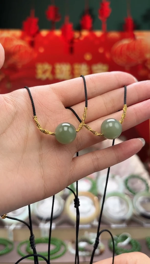 【闪购商品】和田玉吊坠(不含链)未镶嵌卡14单珠吊坠多样性发一件