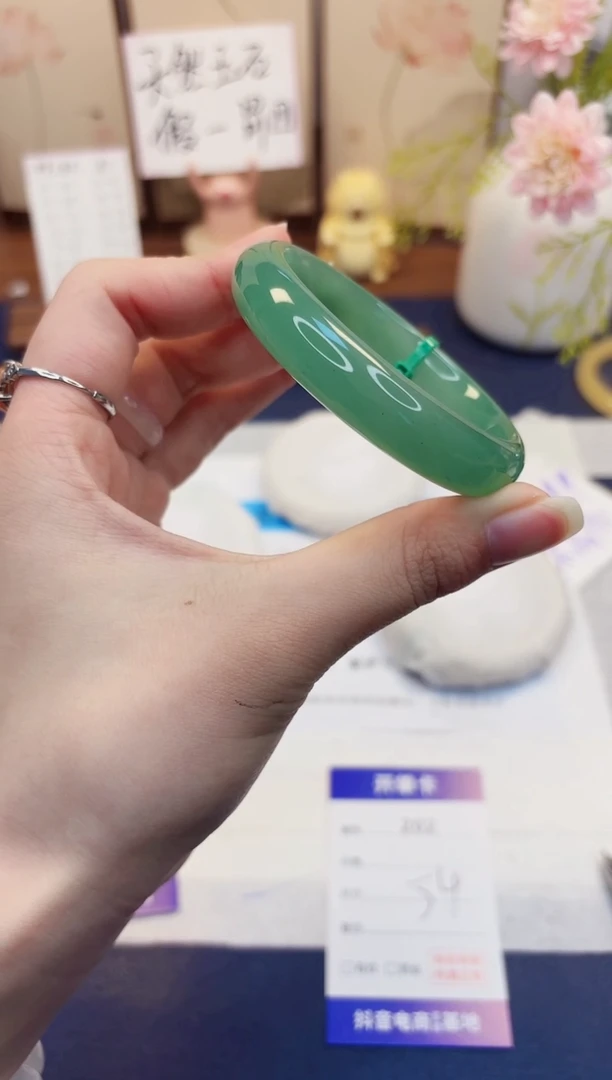 【闪购商品】石英质玉手镯未镶嵌202-东陵玉-圈口54