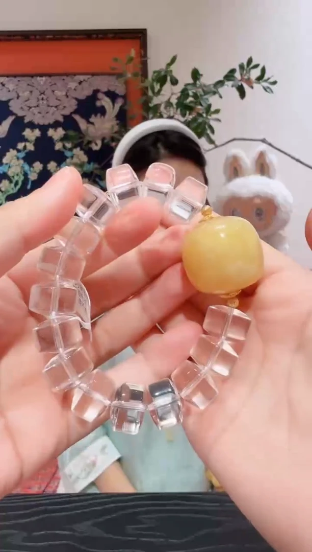 未镶嵌蜜蜡手链蜜蜡