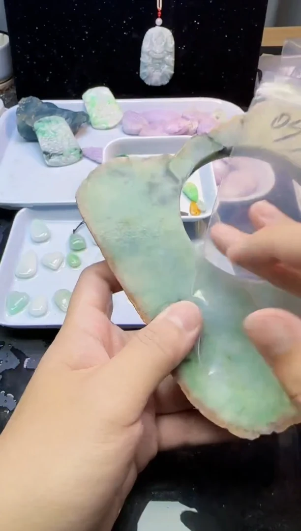 颈饰未镶嵌翡翠035天然A货翡翠