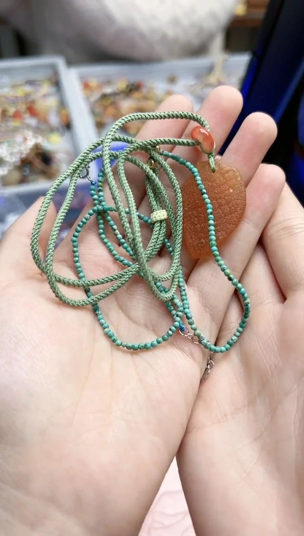 【闪购商品】蜜蜡裸石未镶嵌蜜蜡吊坠套装*1 YX