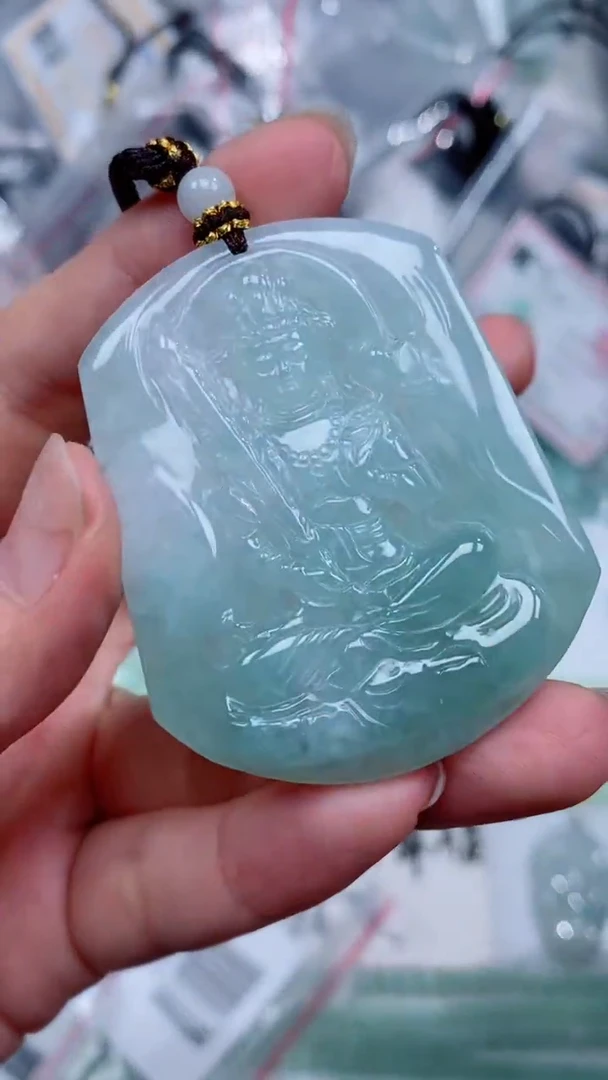 颈饰未镶嵌翡翠吊坠
