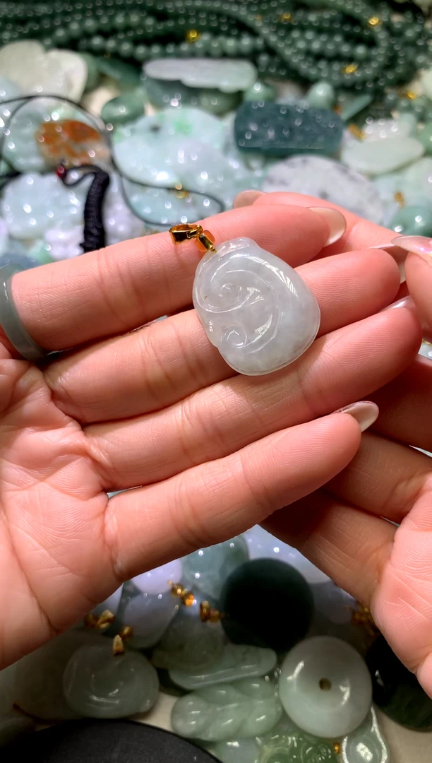 吊坠(不含链)未镶嵌翡翠1