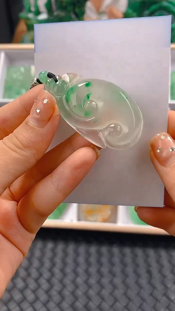 石英质玉未镶嵌颈饰5592