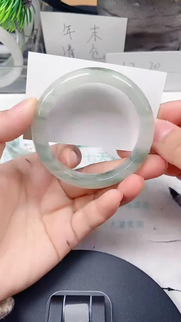 未镶嵌手镯石英质玉25-54/55