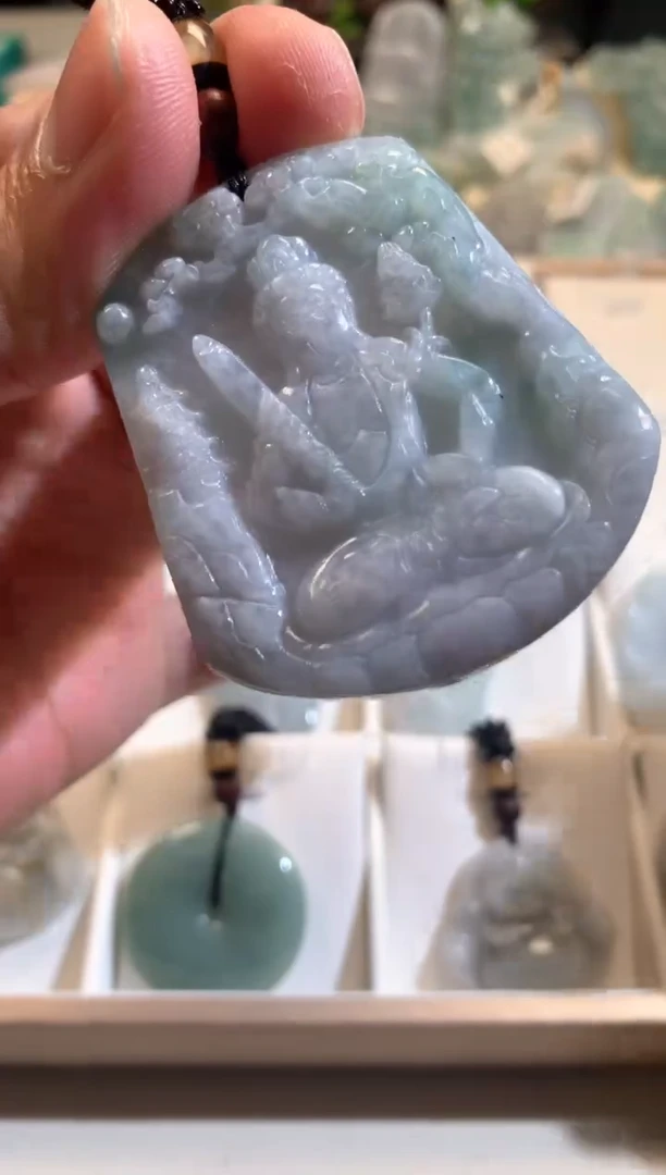 【闪购商品】翡翠颈饰未镶嵌02/13/206