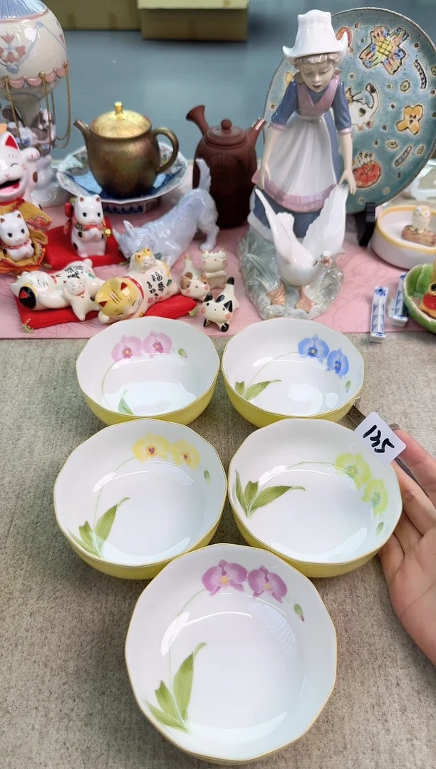 瓷片泡泡家的瓷器真好看