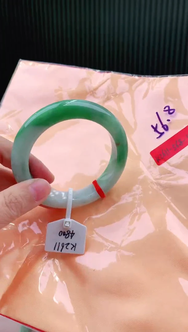 未镶嵌手镯翡翠56+